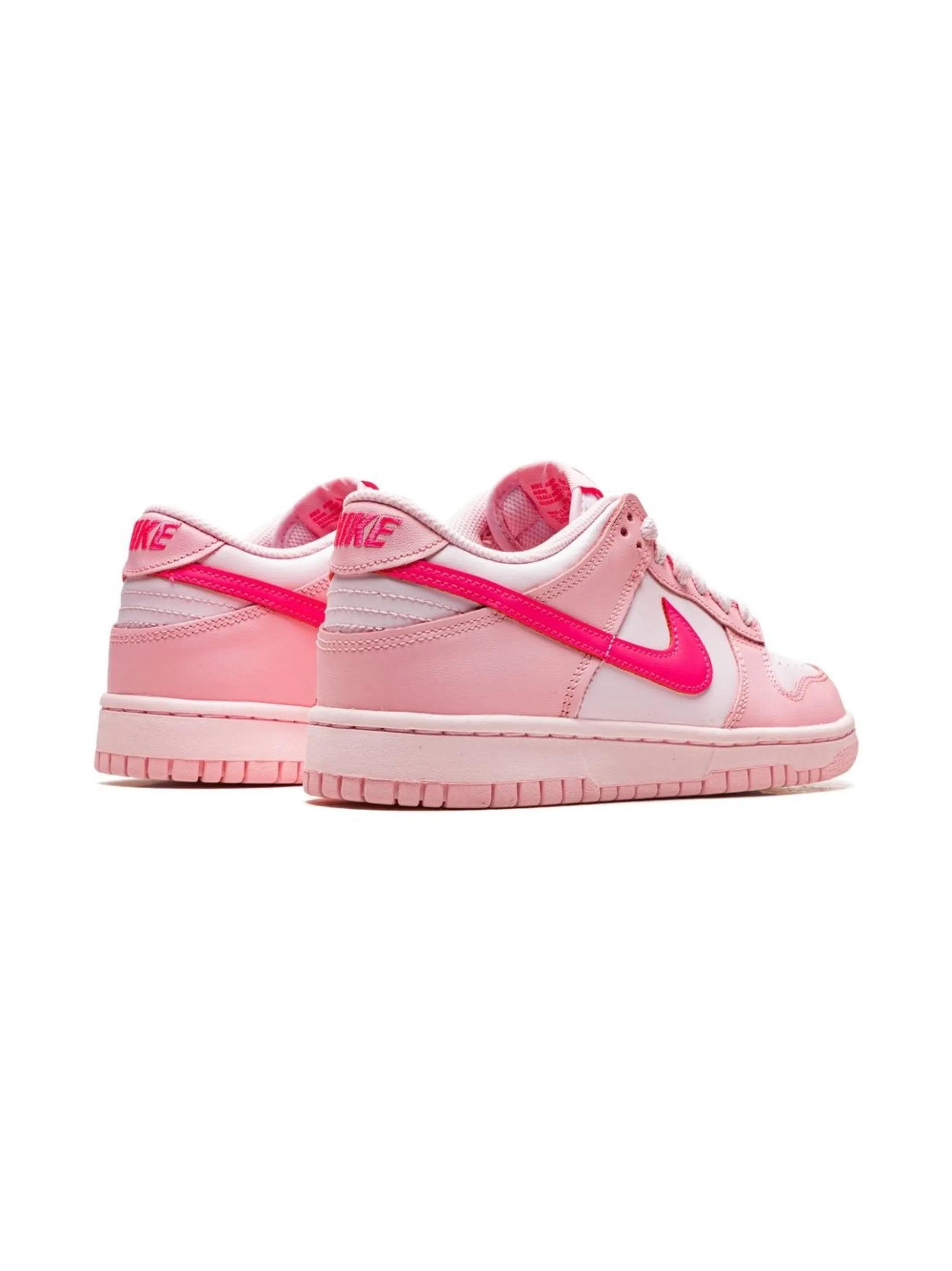 Nike Dunk Low "Triple Pink"