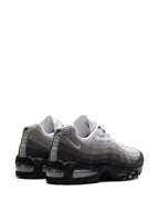 Nike Air Max 95 "Pink Foam"
