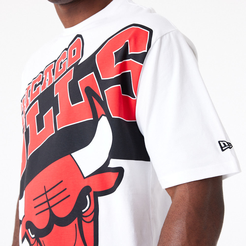 Chicago Bulls NBA Large Wordmark Oversized White Tee