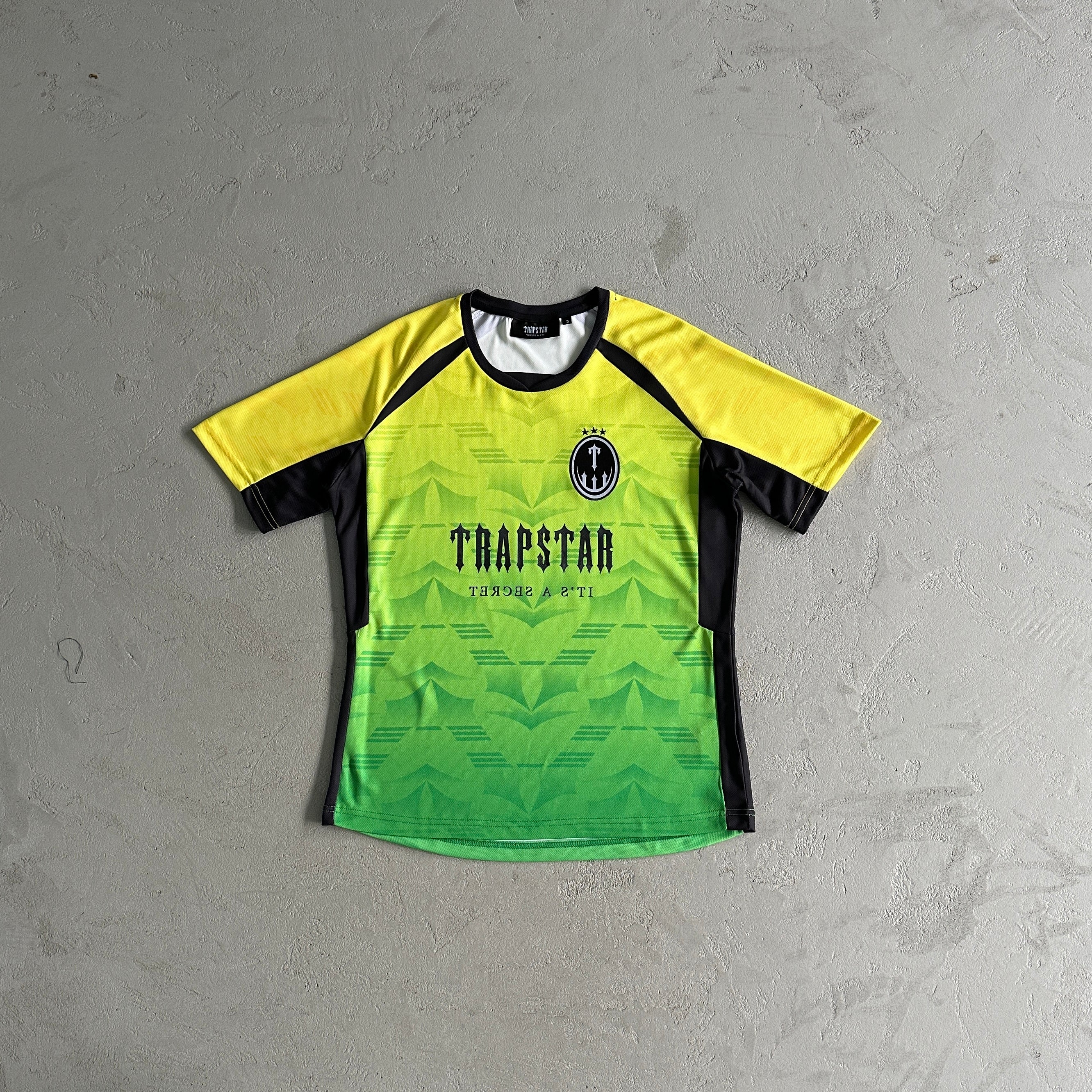 TRAPSTAR IRONGATE FOOTBALL JERSEY - CARNIVAL EDITION